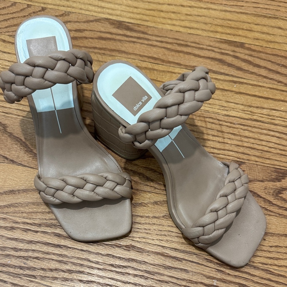 Dolce Vita Women's Taupe Braided Heels